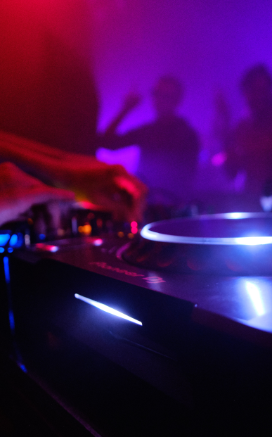 Le Bobard Bar Bordeaux DJ Sets